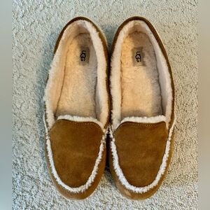 Ugg slippers